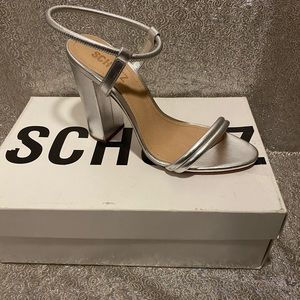 NIB-Schutz Heeled Sandal Size 6.5